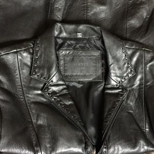 AVANTI BLACK LEATHER ZIP JACKET! size small